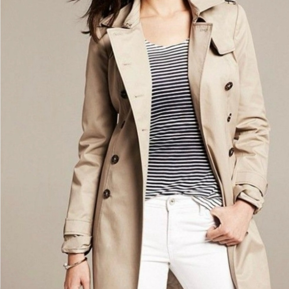 NWT Banana Republic, New, Classic Twill Khaki Trench Coat, Size Small